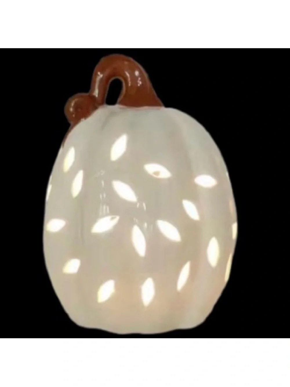 🆕- Set of 2- Ceramic Light-Up Pumpkins with Cut-Out Design.